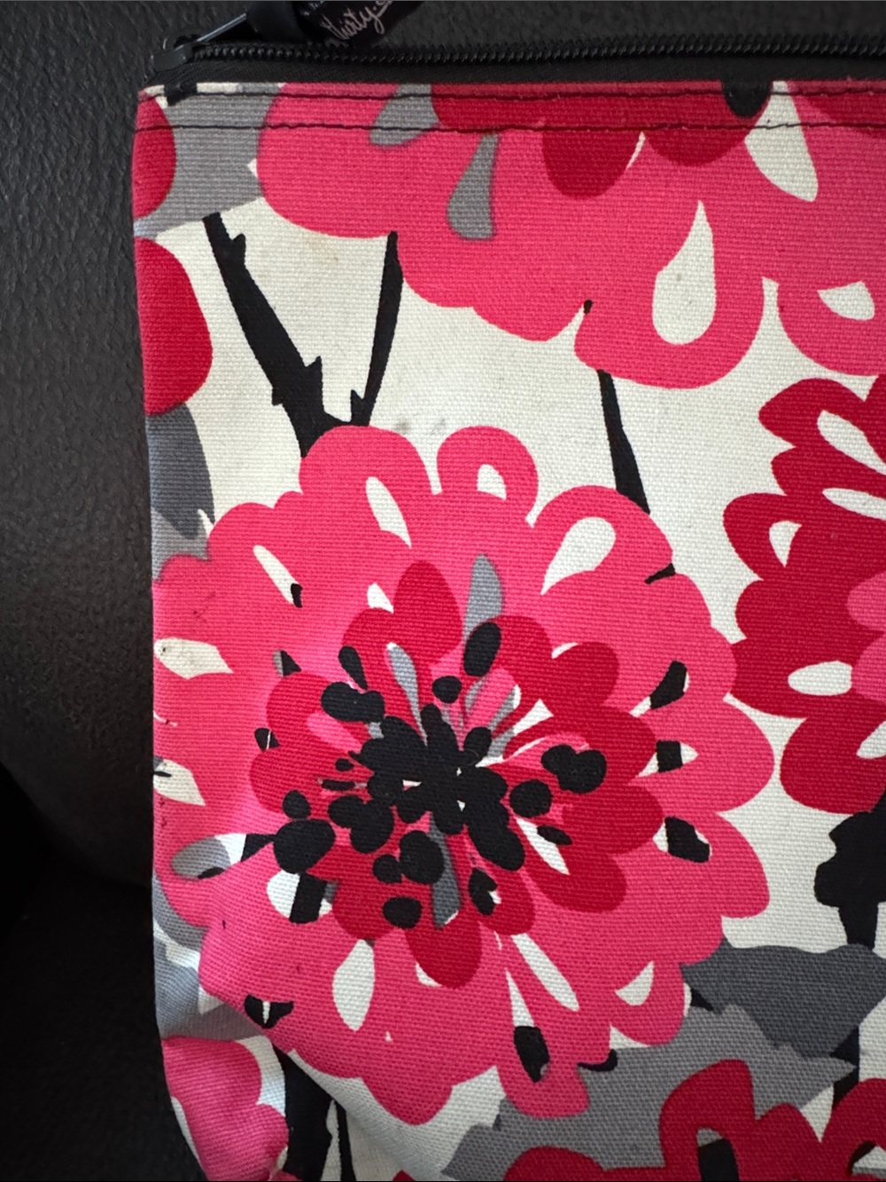 Thirty-One Floral Zip Pouch - Picture 5 of 5